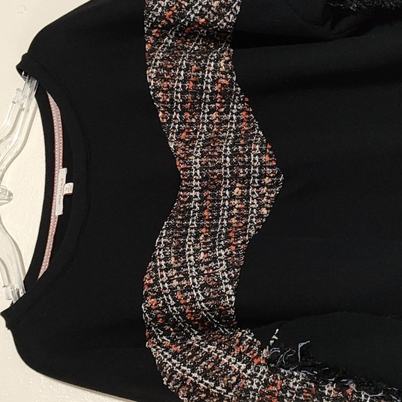 Skies Are Blue /Anthropologie Sweater Boucle Fringe Accent Black - Picture 2 of 12